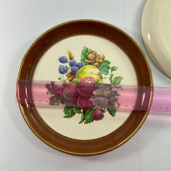 Vintage Hyalyn Porcelain Fruit Plates 8" Strawberries Blueberries Pear Grapes - Picture 7 of 9